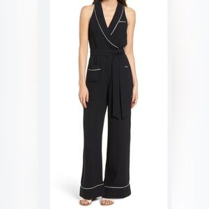 Sleeveless Black Wide-Leg Jumpsuit with Contrast Piping sz M eUC
51